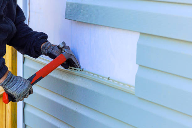 Best Custom Trim and Detailing for Siding  in Iowa Park, TX